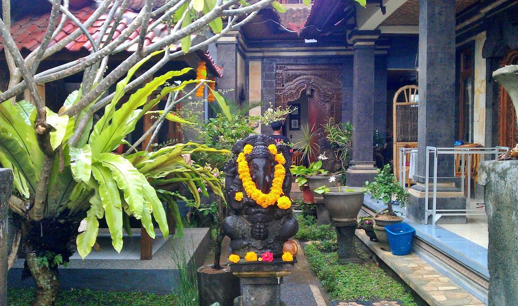 Jangkrik Homestay Ubud  Luaran gambar